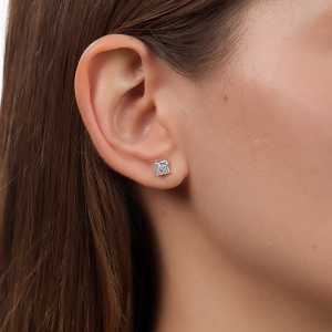 Серьги из белого золота с бриллиантами выращенными